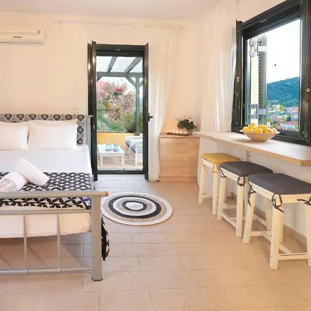 Vakantiehuis Green Leaf Agia Efimia